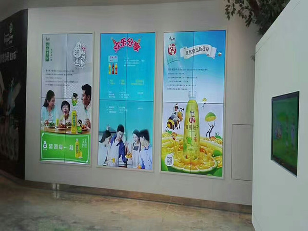 康师傅饮品展览馆3块2*2块3.5拼缝拼接屏