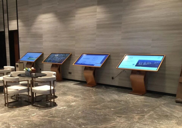 某房地产售楼部55寸卧式触摸查询机项目