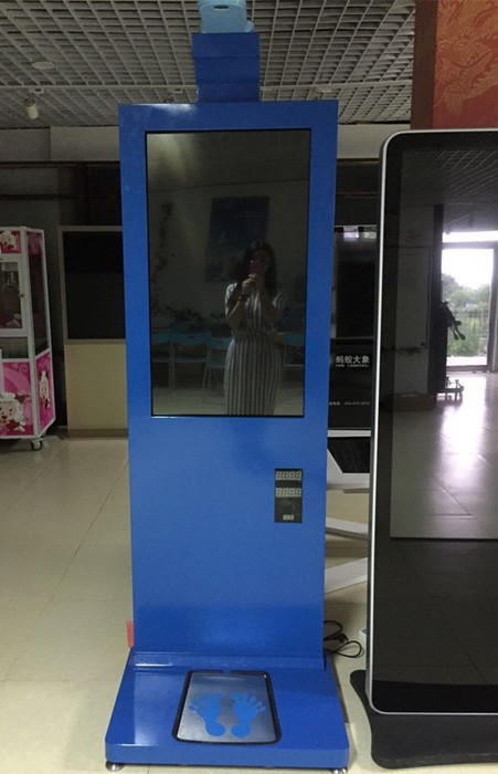 欧铂门服饰42寸触摸款身高体重测量广告机项目
