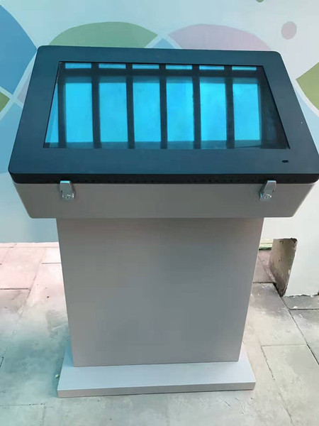 北京某公园32寸户外查询机项目